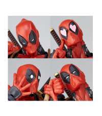 Экшен-фигурка Дэдпул (Revoltech Deadpool Action Figure)