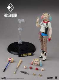 Фигурка Харли Квинн (DC Super Hero Girls Harley Quinn Action Doll)